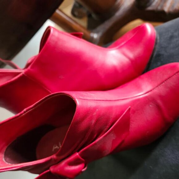 Aldo Ankle Boots Red - Picture 2 of 5